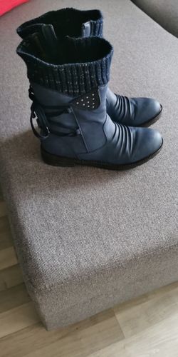 Customer photo review of Women's Fashion Casual Boots