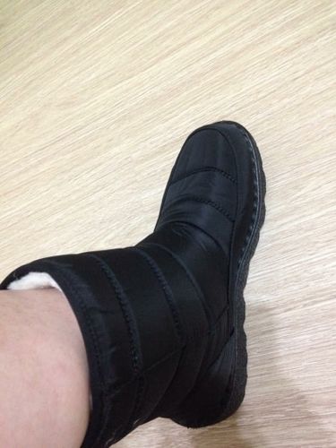 Customer photo review of Women's Waterproof Low Heel Ankle Boots