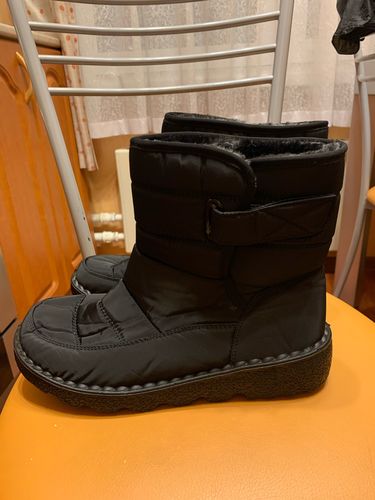 Customer photo review of Women's Waterproof Low Heel Ankle Boots
