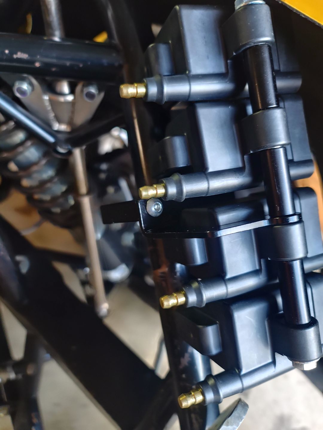 Customer photo review of Rollbar Mount IGN1A Ignition Smart Coil Brackets 1.25" 1 1/4 Tube (Pair)