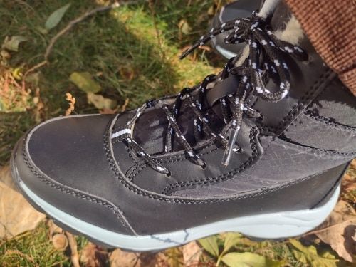 Customer photo review of Snowy - Premium Comfort Winter Boots