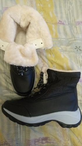Customer photo review of Snowy - Premium Comfort Winter Boots