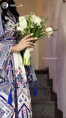 Customer photo review of White/Blue Kashmer Full Embroidered Thobe