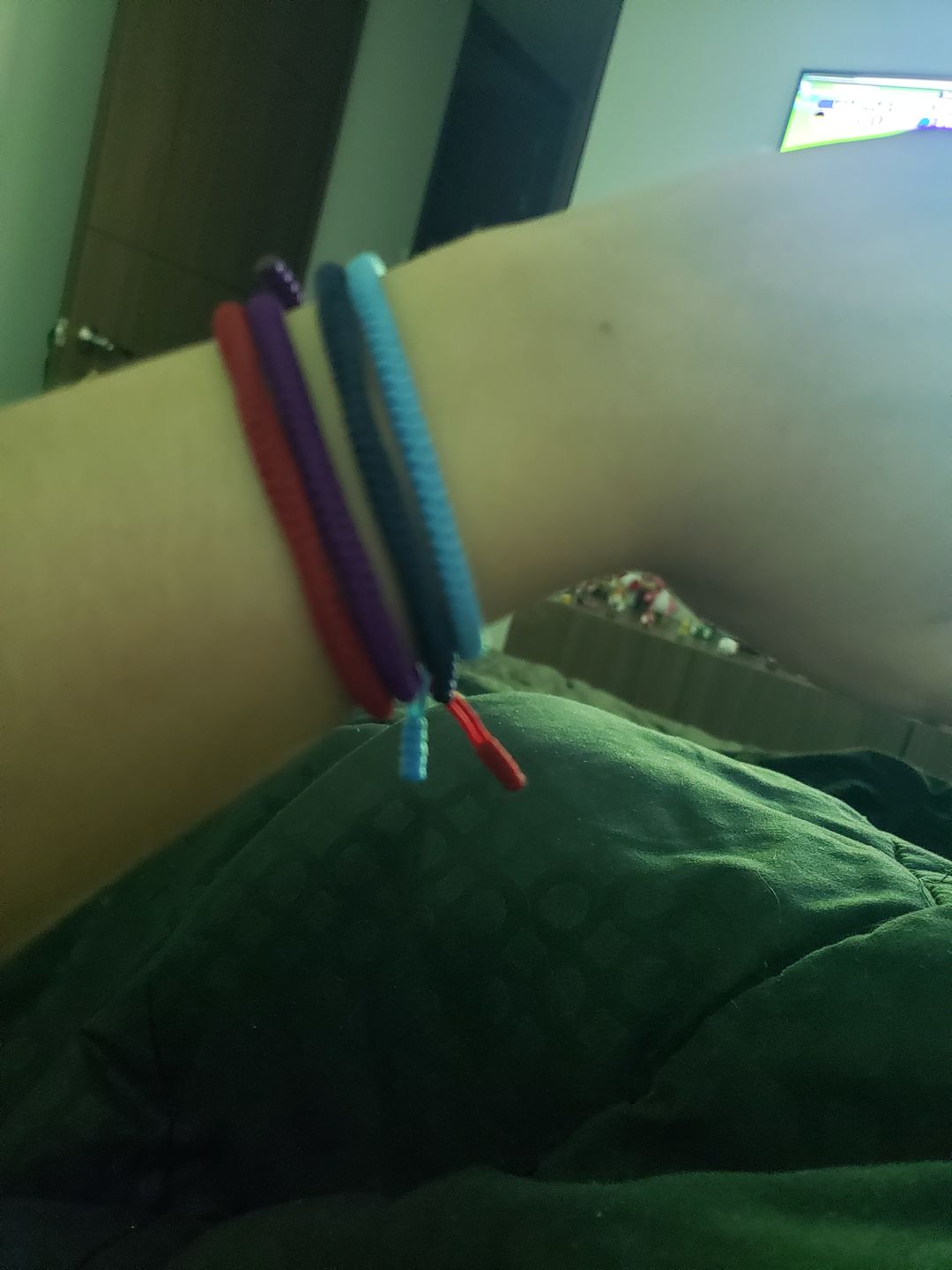 Customer photo review of Brazaletes Tibetanos