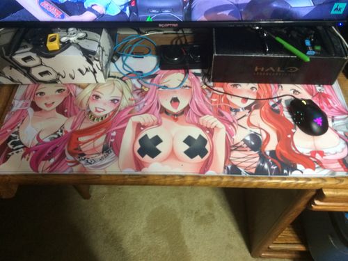 Customer photo review of Ghost P1 - Baddie Mousepad Belle Delphine Edition XL