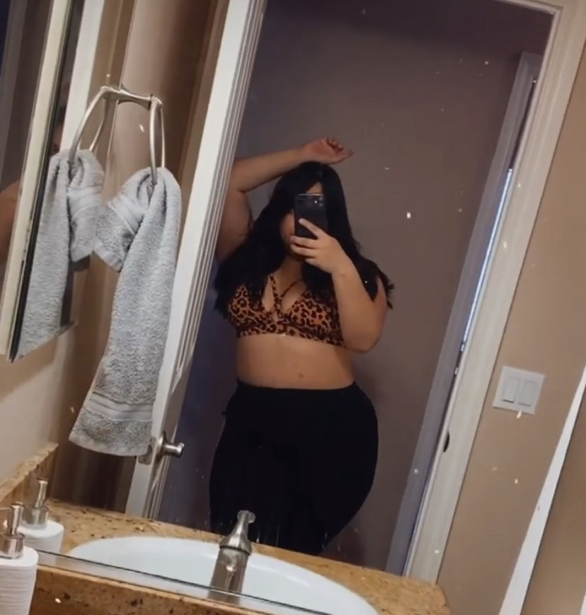 Customer photo review of Lavish Strappy Bra