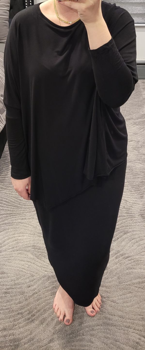 Customer photo review of Modal midi slim skirt