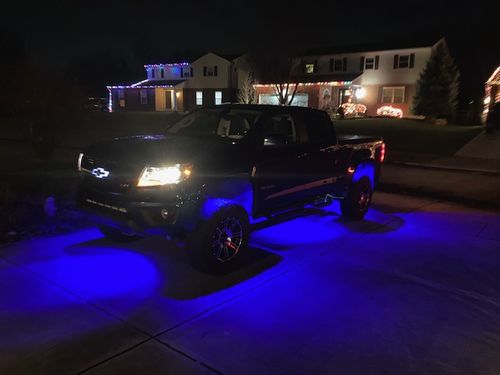 Customer photo review of Premium RGB+W Rock Lights