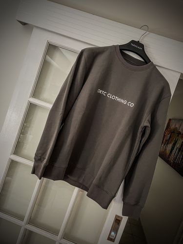 Customer photo review of Fleece Logo Crew Charcoal