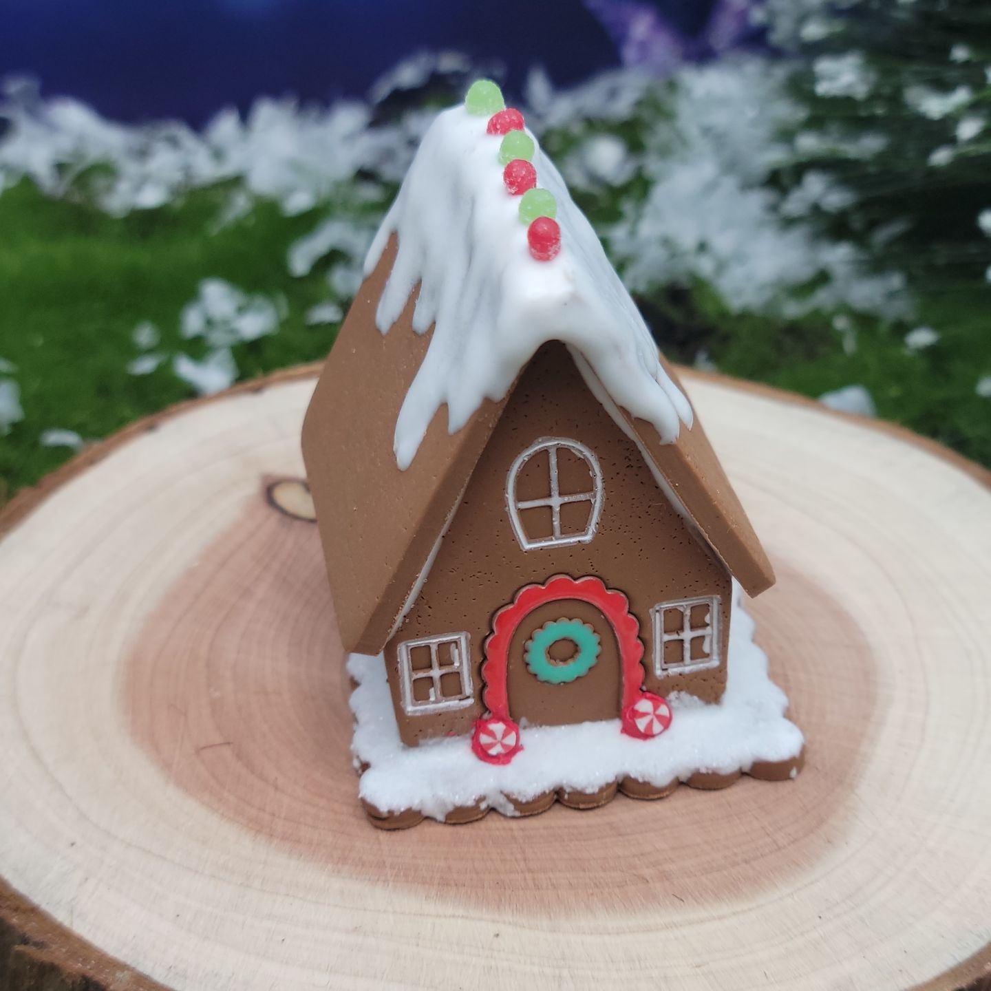 Customer photo review of 3D Gingerbread House Kit