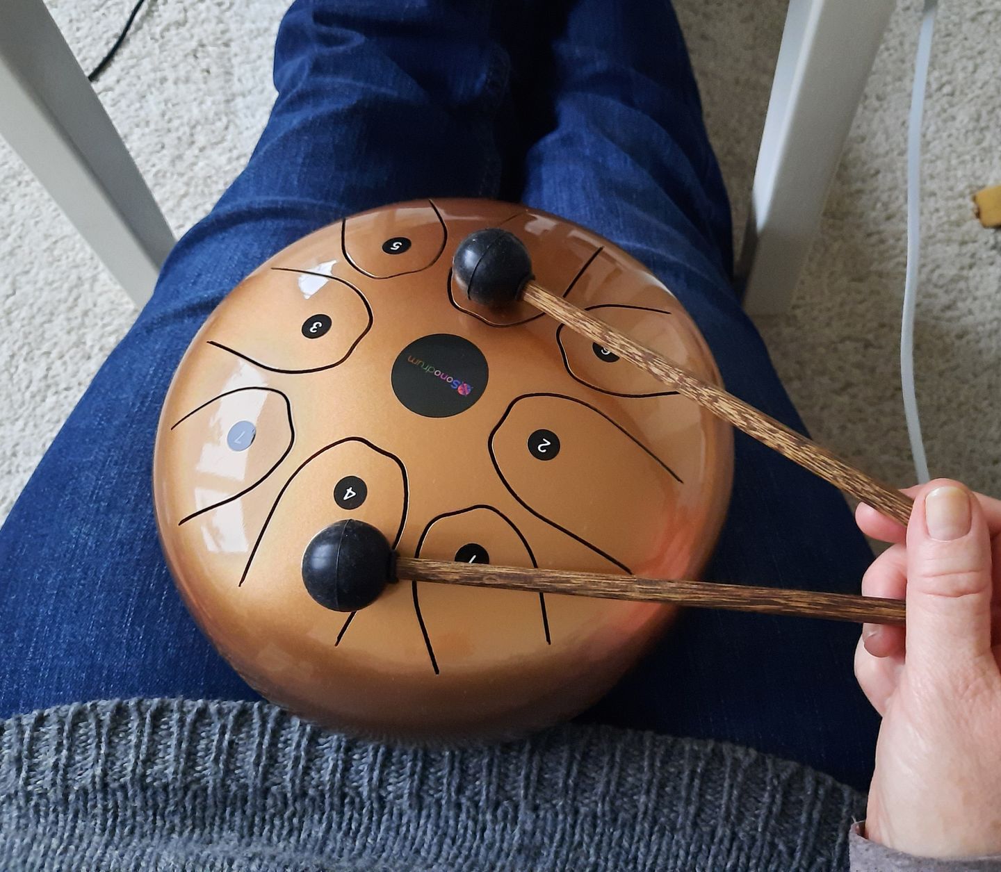 Customer photo review of Sonodrum Zungentrommel - "Standard" - Handgefertigt - (14cm / 20cm) - 8 Zungen - C-Dur