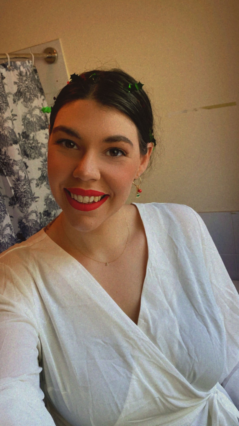 Customer photo review of Kiss Proof Lipstick | Liquid Matte Lipstick