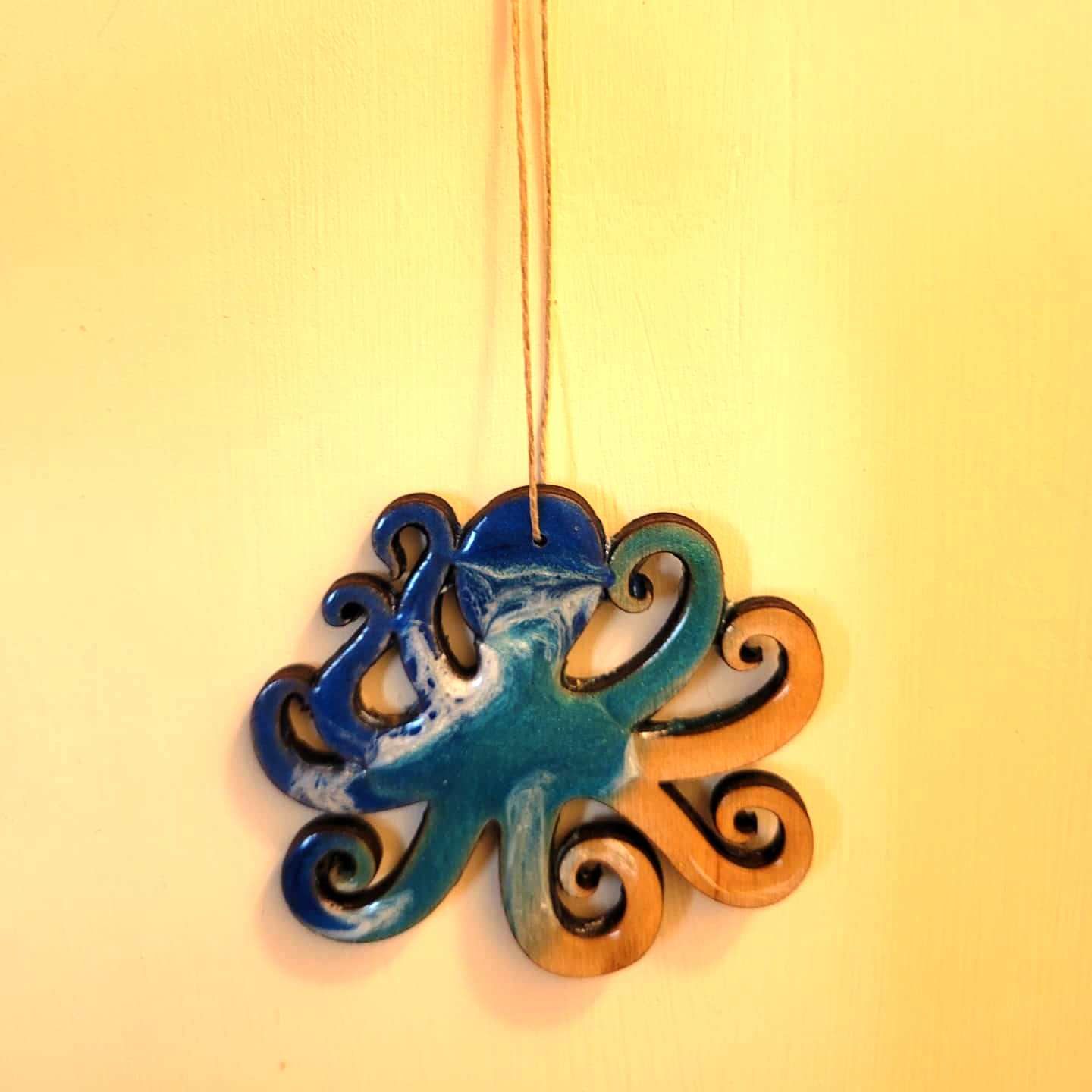 Customer photo review of Unfinished Wooden Octopus Shape - Ocean - Craft - up to 24" DIY