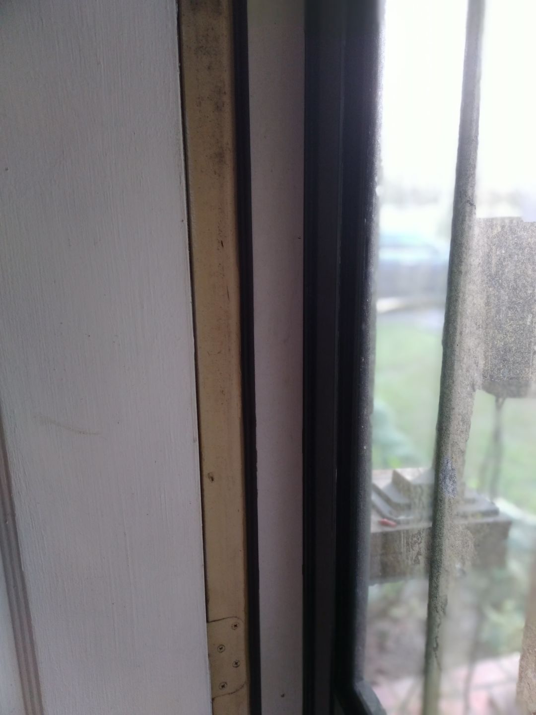 Customer photo review of Magnetic Weatherstrip