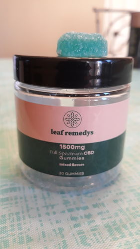 Customer photo review of 1500mg CBD Gummies mixed flavors