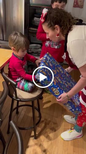 Customer video review of Dino Chaos