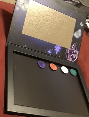 Customer photo review of XL Magnetic Palette