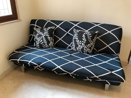 Customer photo review of Elastic Couch Cover