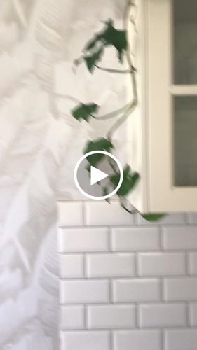 Customer video review of Banana Leaf Palms | Sepia Wallpaper