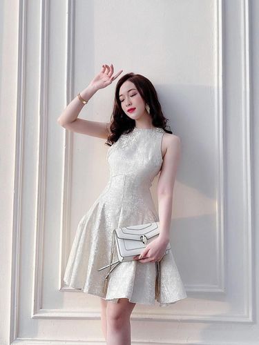 Customer photo review of CLÉA mini dress with crystal button