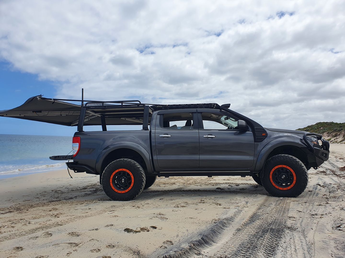 Customer photo review of Ford Ranger Premium Neoprene 2x Front Seat Covers (Made to Order)