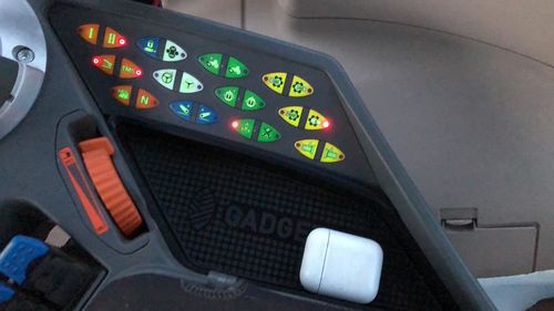 Customer photo review of GADGETME Ablagefach Groß mit Gummieinlage passend für Fendt 500 / 700 / 800 / 900 / 1000 SCR – S4