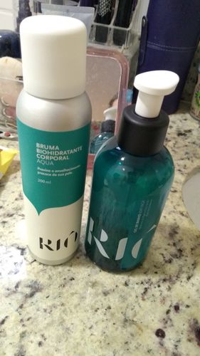 Customer photo review of Kit Gel de Banho + Bruma Hidratante Corporal