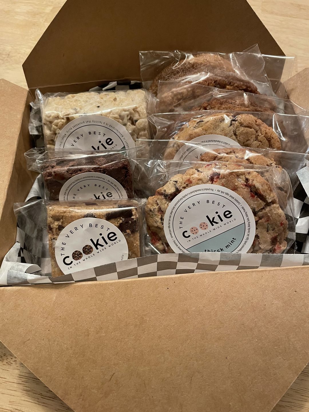 Customer photo review of The Individualist Sampler Gift Box