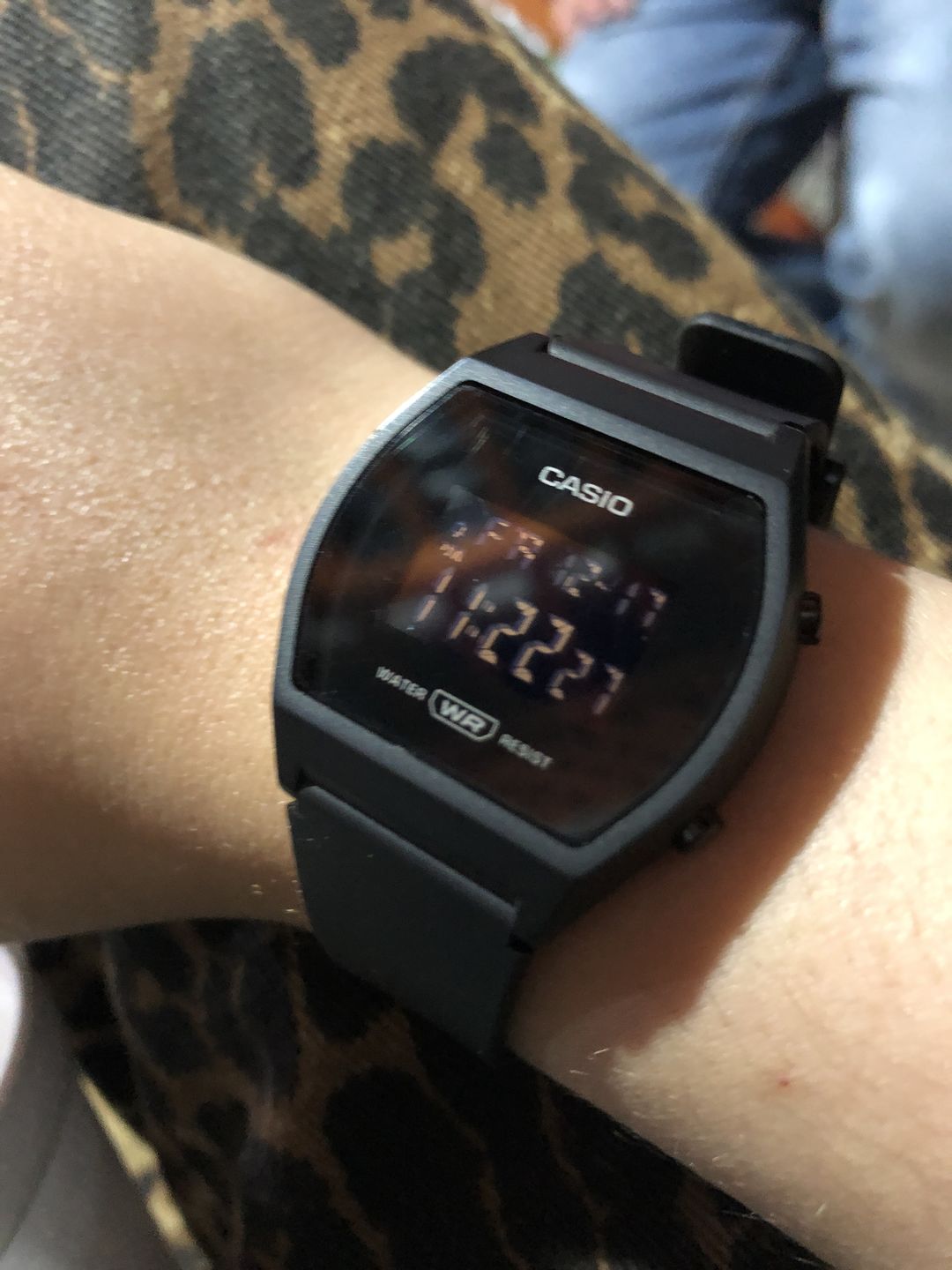 Customer photo review of Reloj Casio Vintage LW-204-1BDF Negro Pantalla Negativa