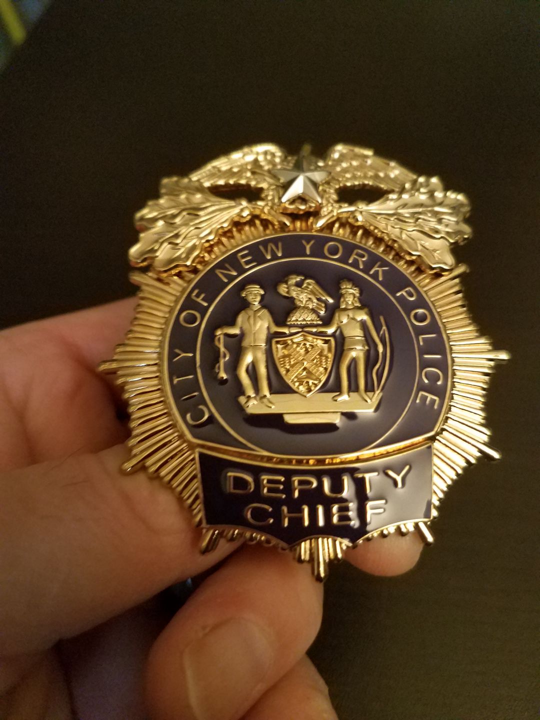 Customer photo review of NY New York Police Badge Replica Movie Props 1/2/3/4/5 Star (Optional)