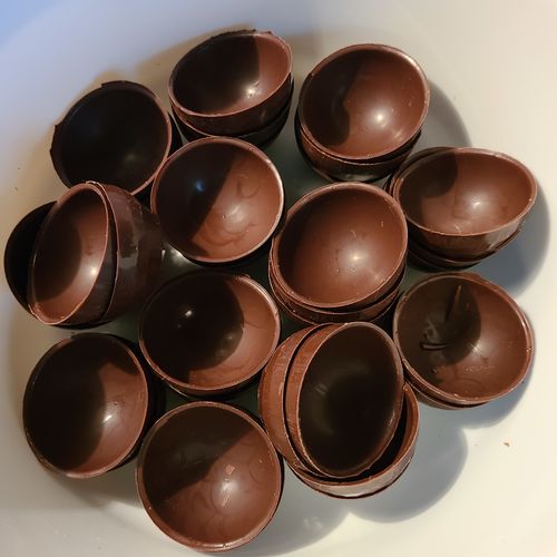 Customer photo review of 60mm Geometric Sphere 3-Part Chocolate Mold for Hot Cocoa Bombs
