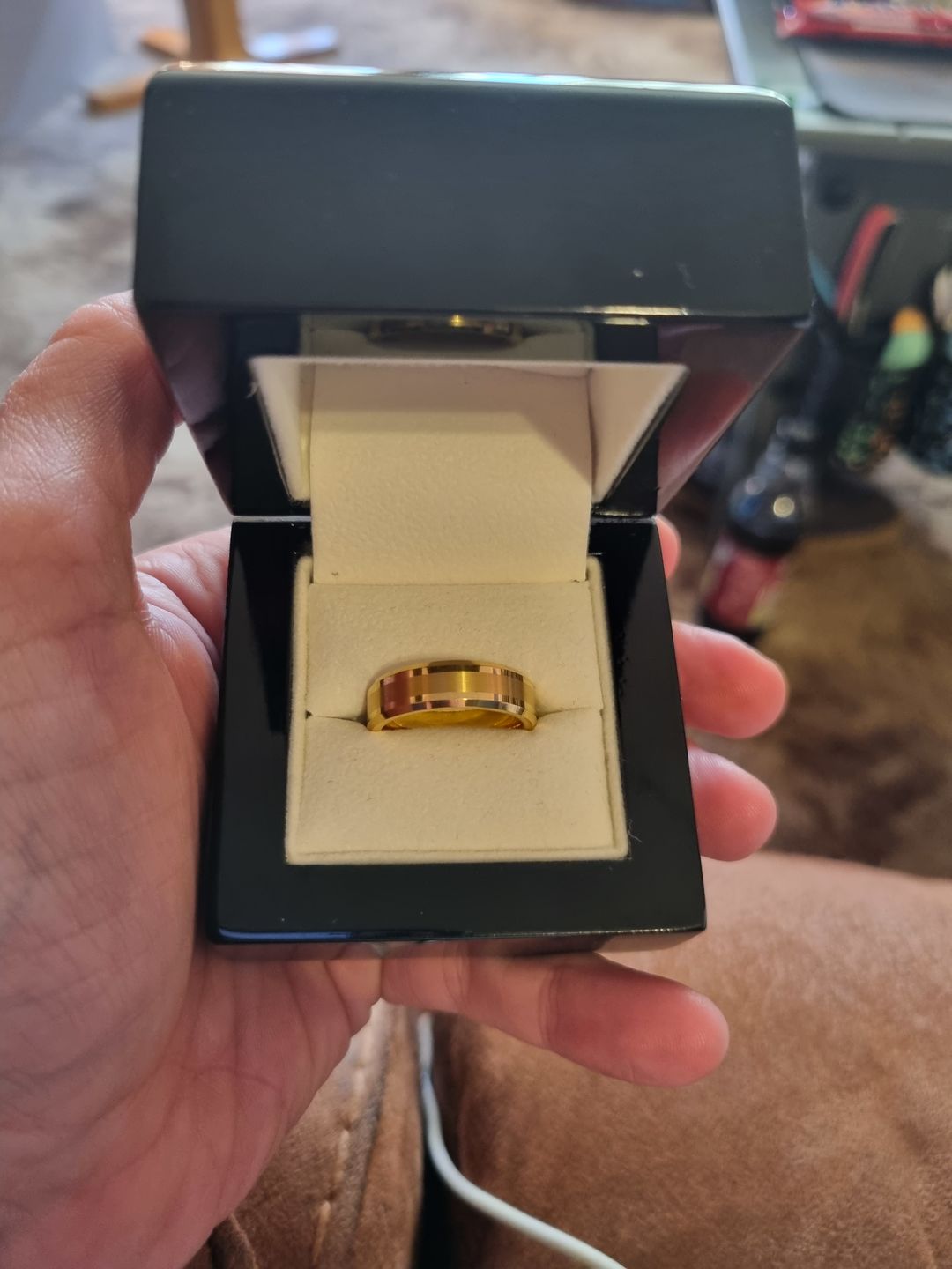 Customer photo review of The Gold Brush Wonder Ring