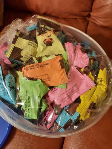 Customer photo review of Assorted Flavors Tin