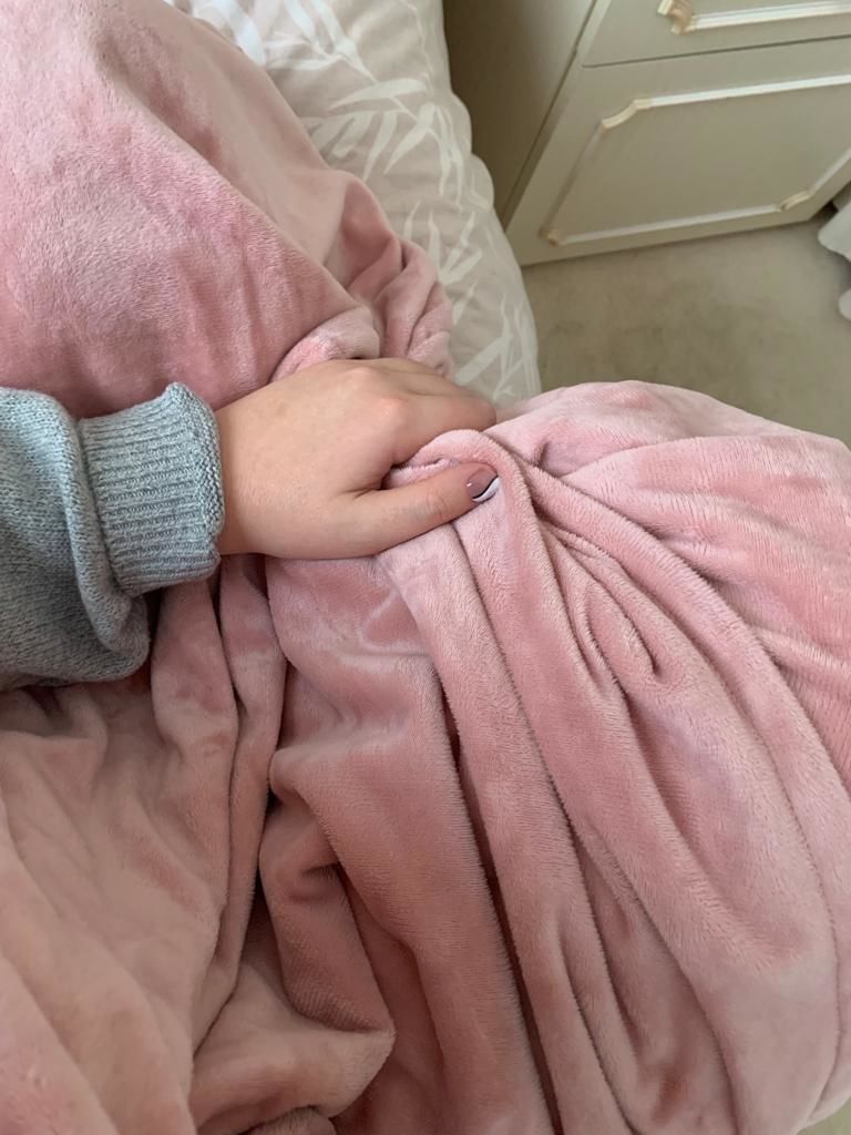Customer photo review of MegaBee Minky Throw Blanket Solid Dusty Pink ***IN STOCK***