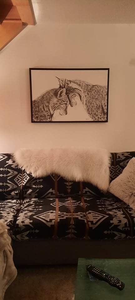 Customer photo review of Lynx in love illustration - "Social Animal" Collection