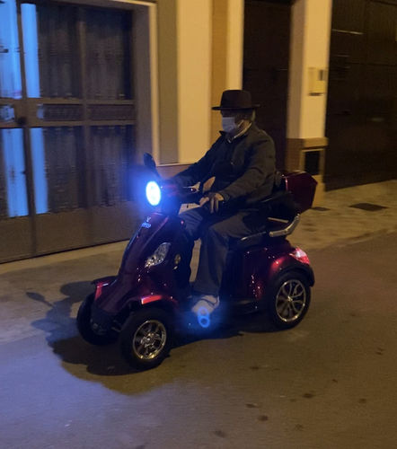 Customer photo review of Scooter Electrico veleco Faster Rojo