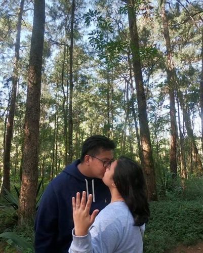 Customer photo review of .30ct Navigli Engagement Ring