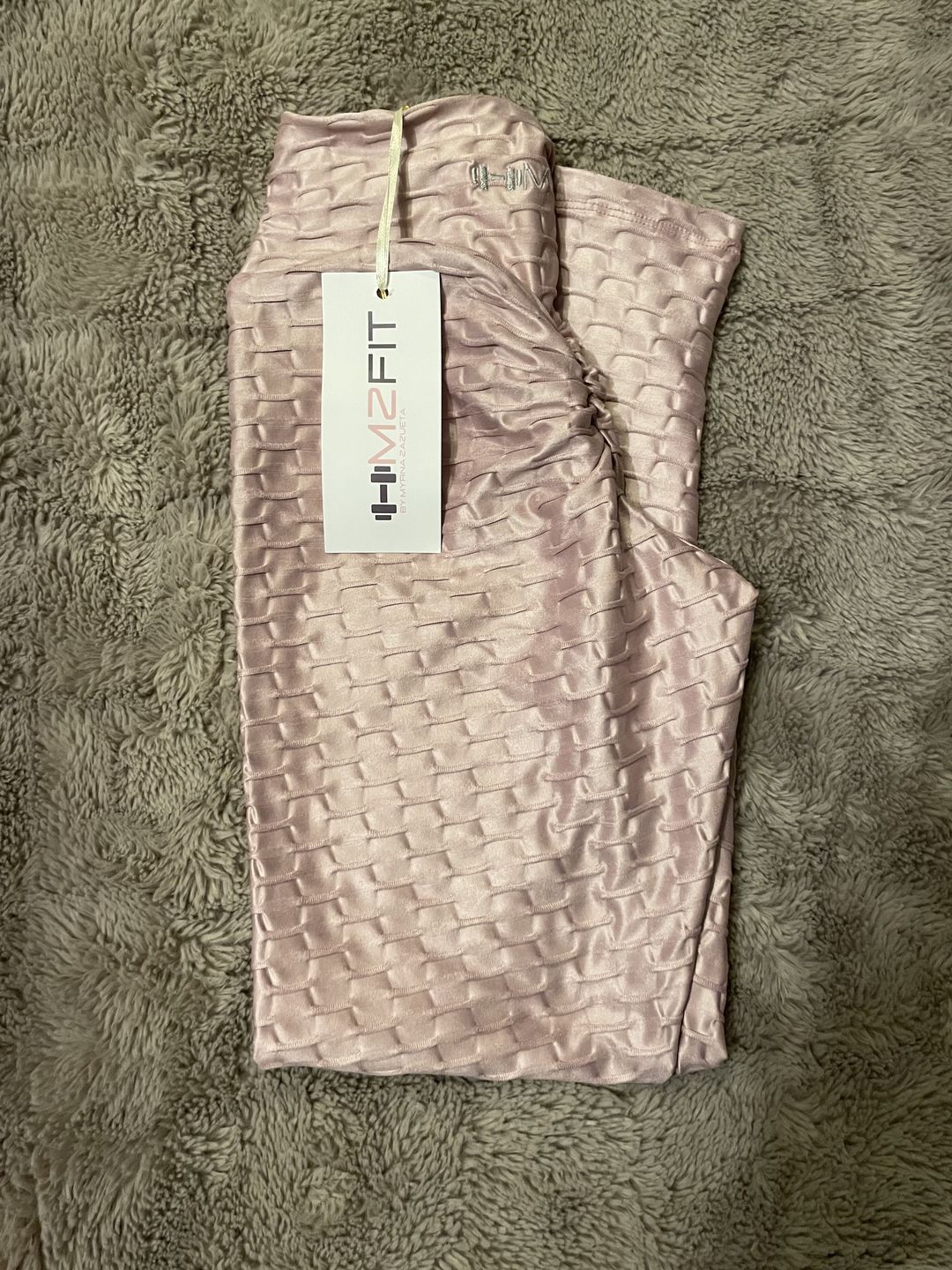 Customer photo review of Rose Gold Metallic Legging