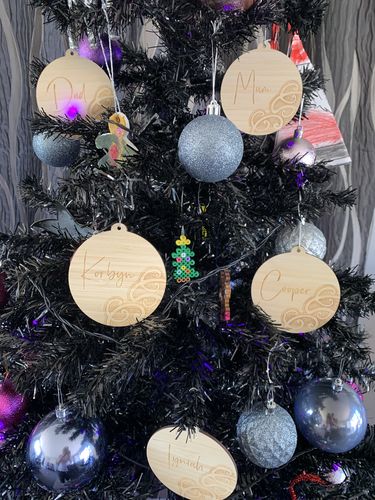 Customer photo review of Personalised Aotearoa Kirihimete Bauble