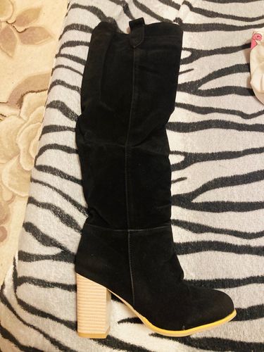 Customer photo review of Solid Color Classic Suede Boots