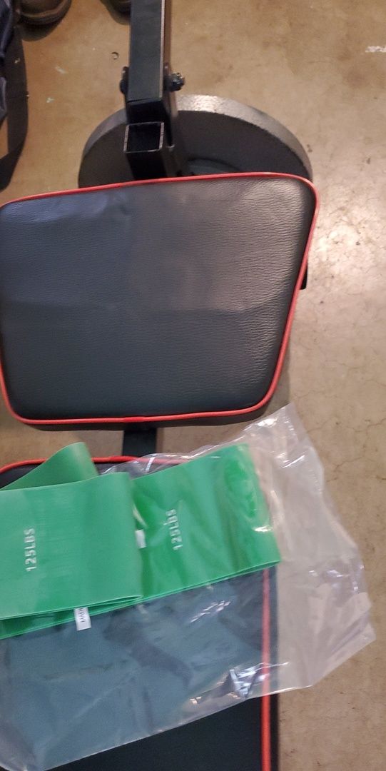 Customer photo review of 125lb Worlds Strongest Booty building Band