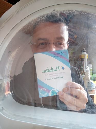 Customer photo review of Eco-Tiras de Detergente 40 lavados Natulim