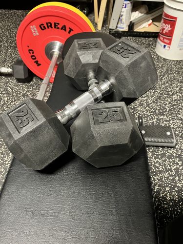 Customer photo review of Hex Head Dumbbell (singles)