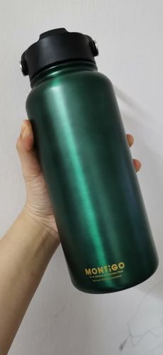 Customer photo review of 32oz Metallic Ace Bottle 950ml