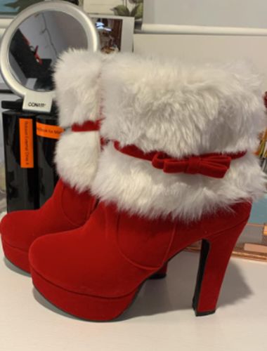 Customer photo review of Faux Fur Patchwork Pretty Bowknot Block Boots