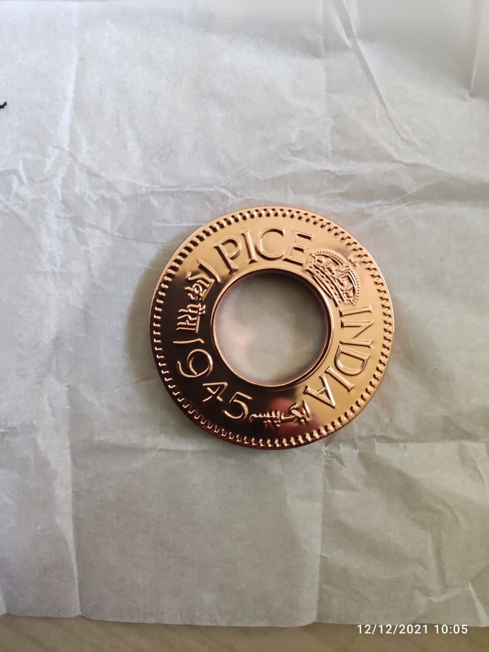 Customer photo review of Paperweight - One Pice