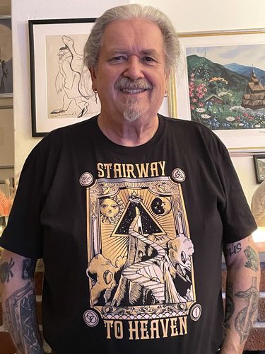 Customer photo review of Led Zeppelin - Stairway To Heaven - Men's T-Shirt