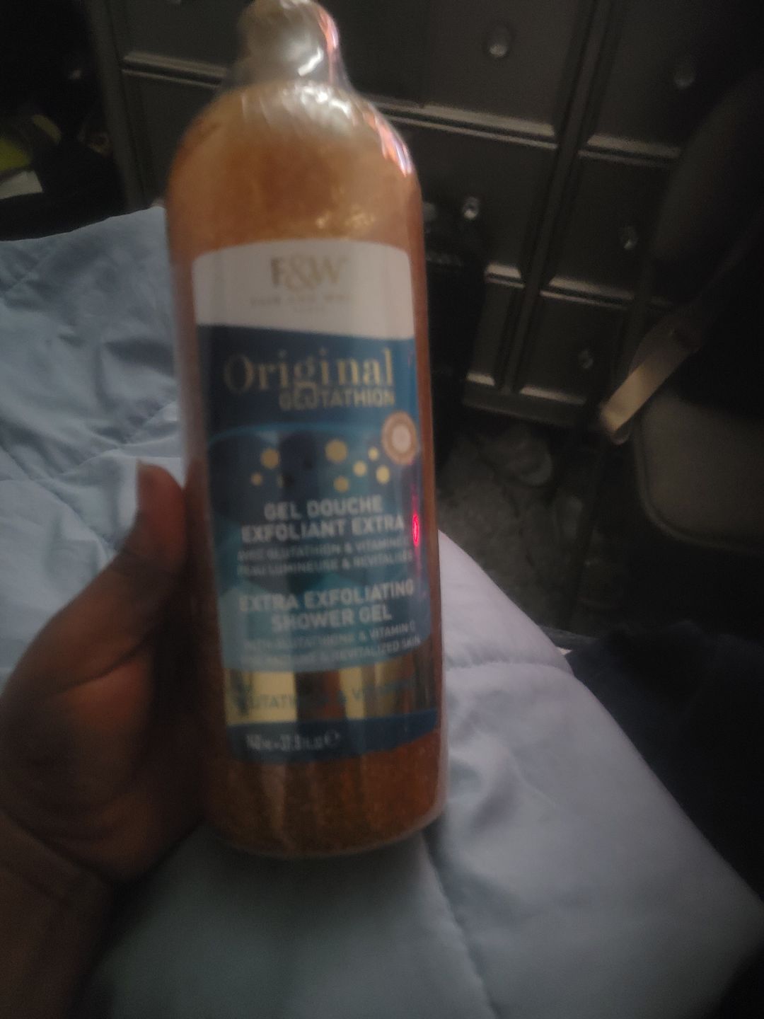 Customer photo review of Original Glutathion   Exfoliating Shower Gel 940ml