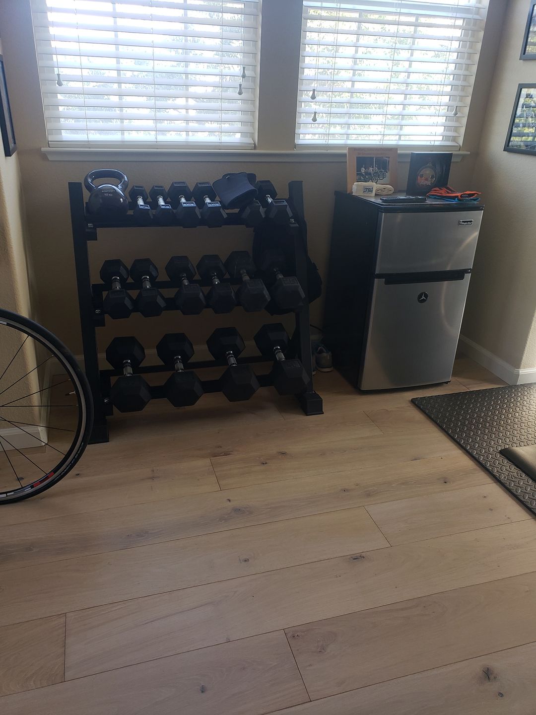 Customer photo review of RitFit 3-Tier Dumbbell Rack (660LBS Max. Load)