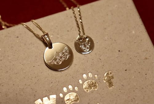 Customer photo review of Gold Dipped Big Love Halskette Deluxe